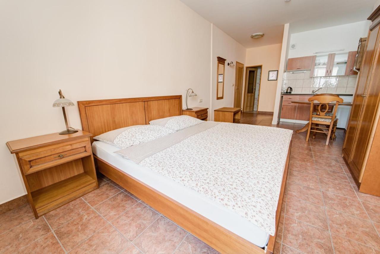 Rodinný Pension Antoni Český Krumlov Esterno foto