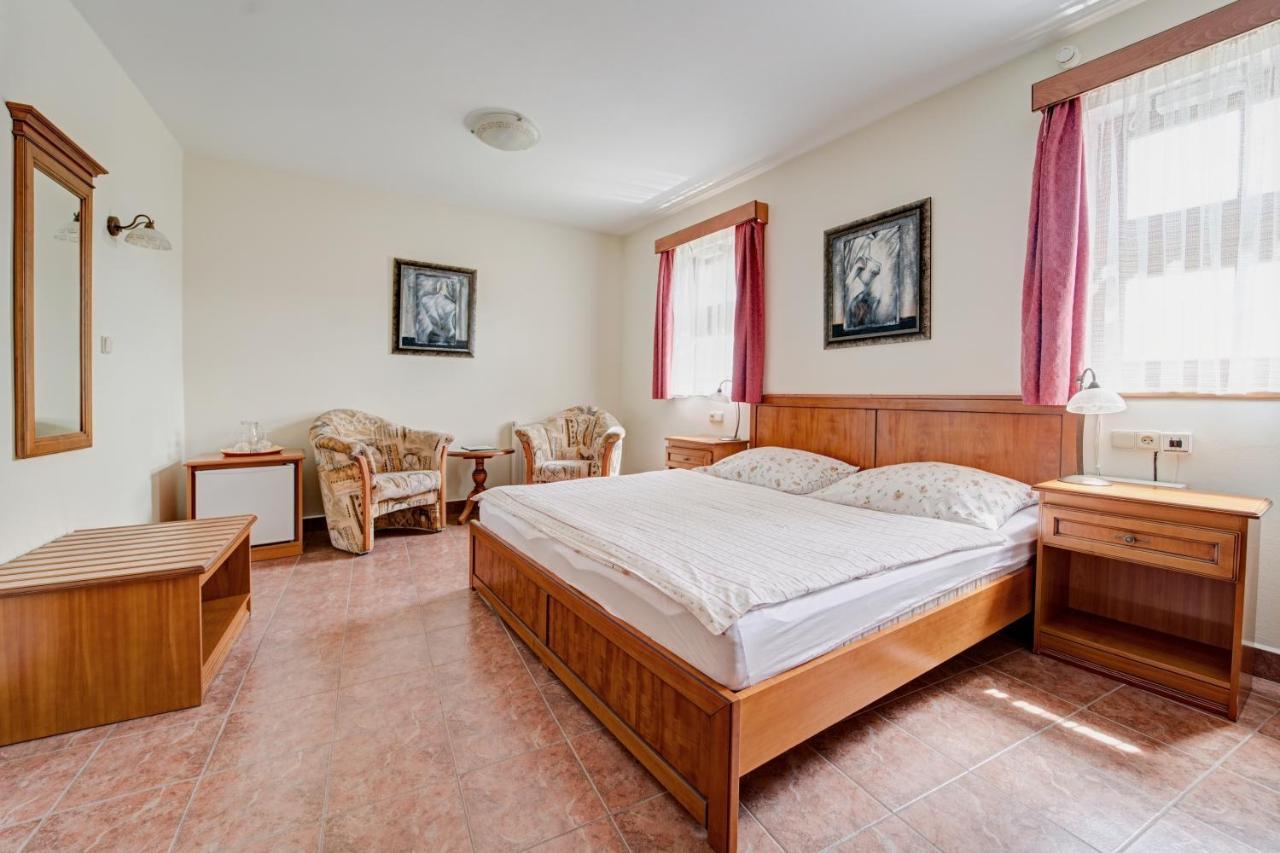 Rodinný Pension Antoni Český Krumlov Esterno foto